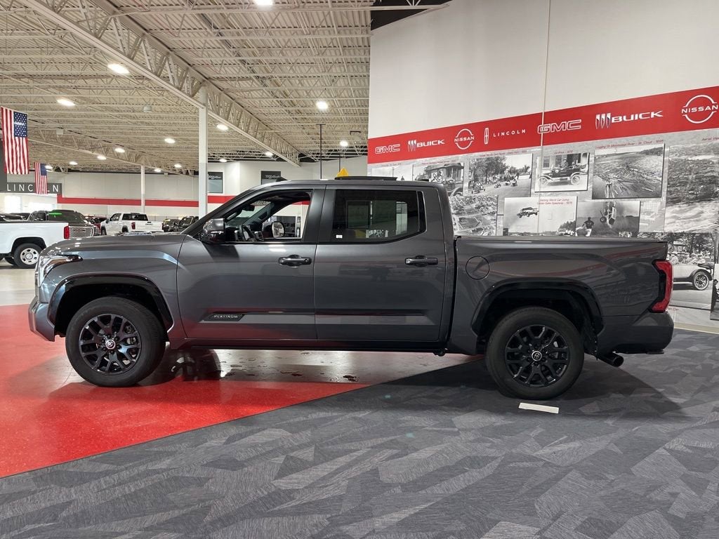 2024 Toyota Tundra Hybrid Platinum 4WD