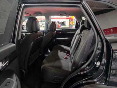 2014 Kia Sorento LX V6