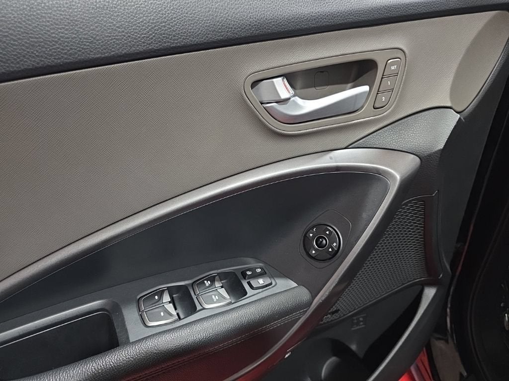 2017 Hyundai Santa Fe Sport 2.0T Ultimate
