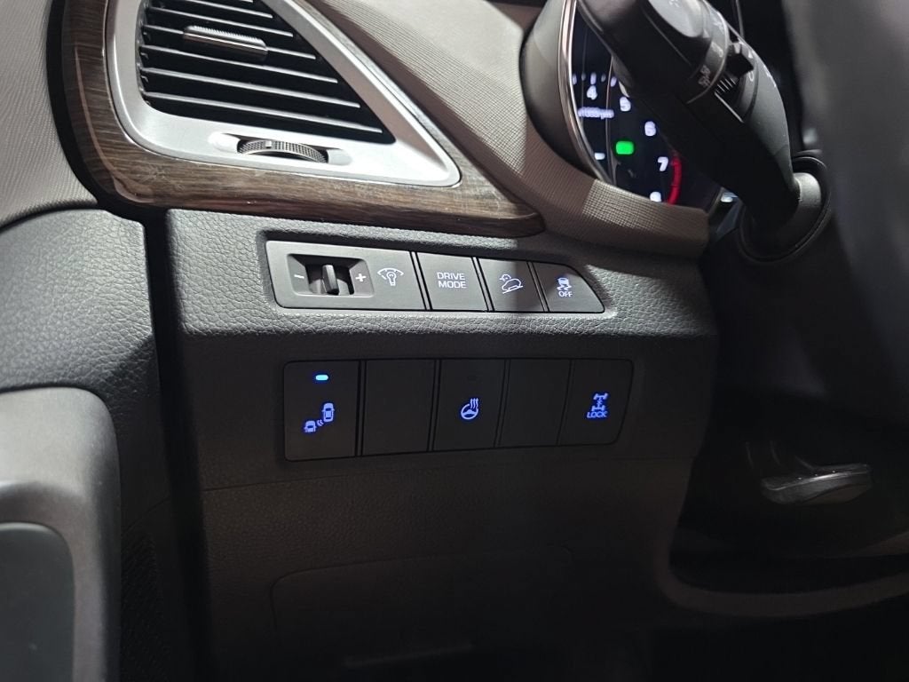 2017 Hyundai Santa Fe Sport 2.0T Ultimate