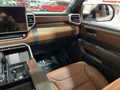 2025 Toyota Sequoia SR5