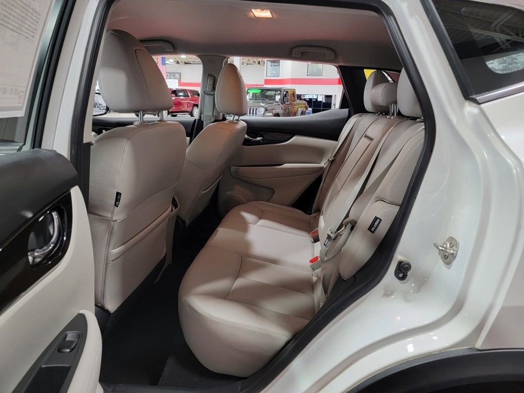 2022 Nissan Rogue Sport SL