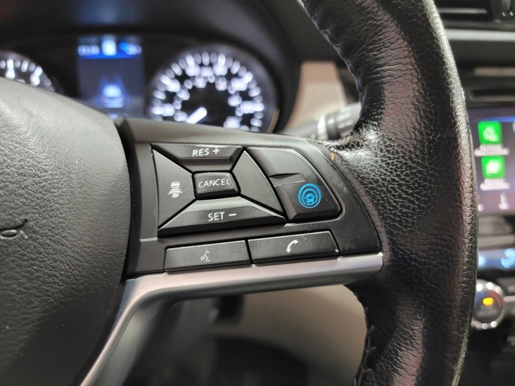 2022 Nissan Rogue Sport SL