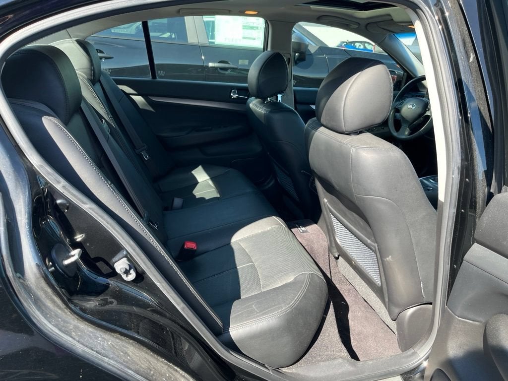 2012 INFINITI G37x x