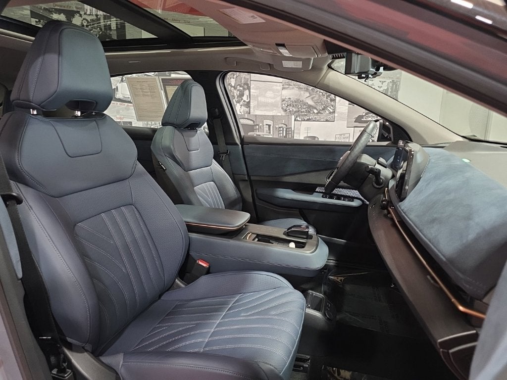 2024 Nissan ARIYA PLATINUM+