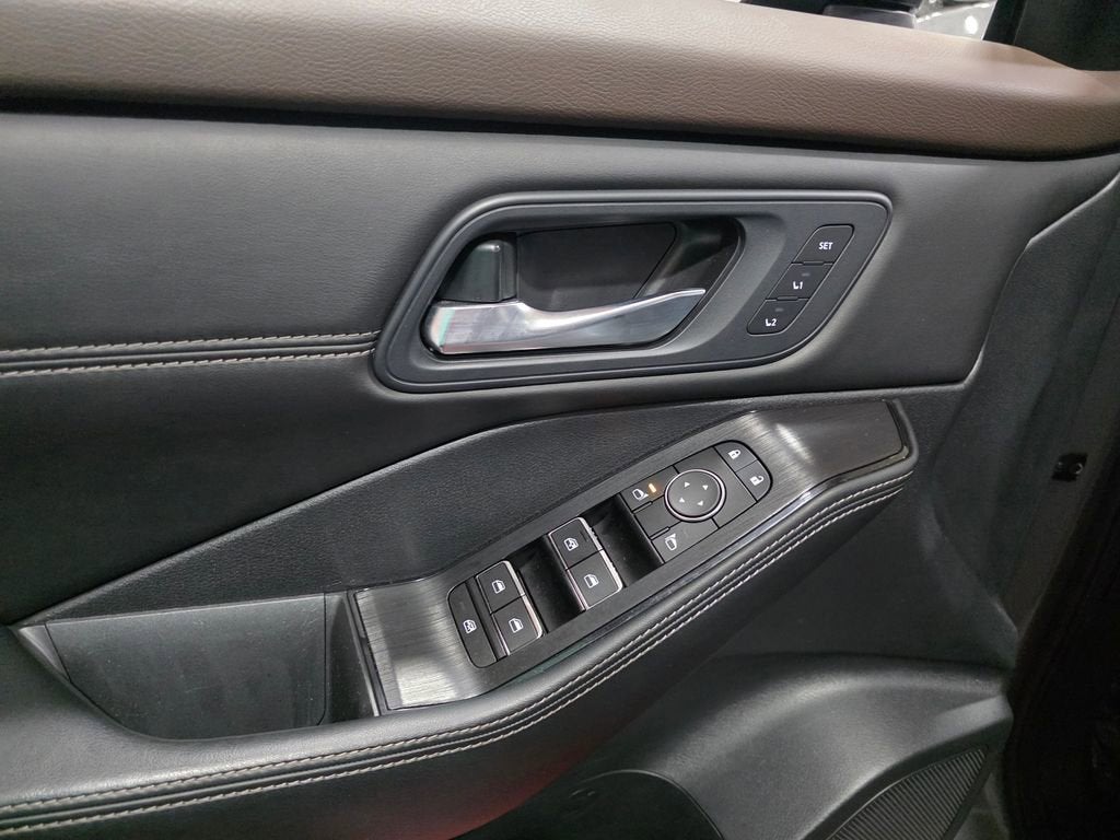 2023 Nissan Rogue SL Intelligent AWD