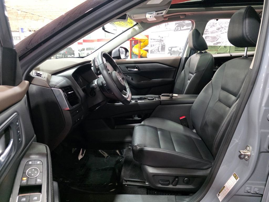 2023 Nissan Rogue SL Intelligent AWD
