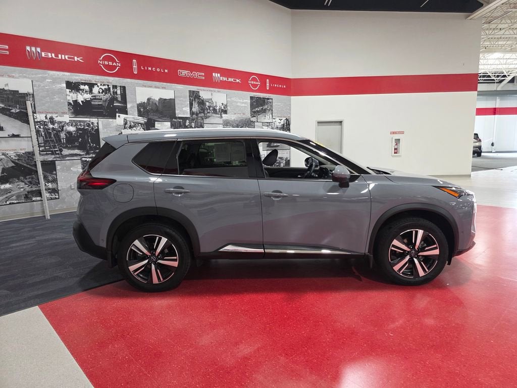 2023 Nissan Rogue SL Intelligent AWD
