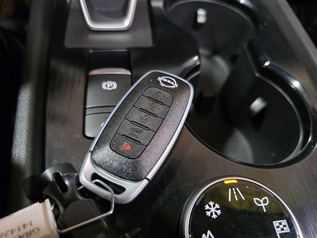 2025 Nissan Rogue SL Intelligent AWD