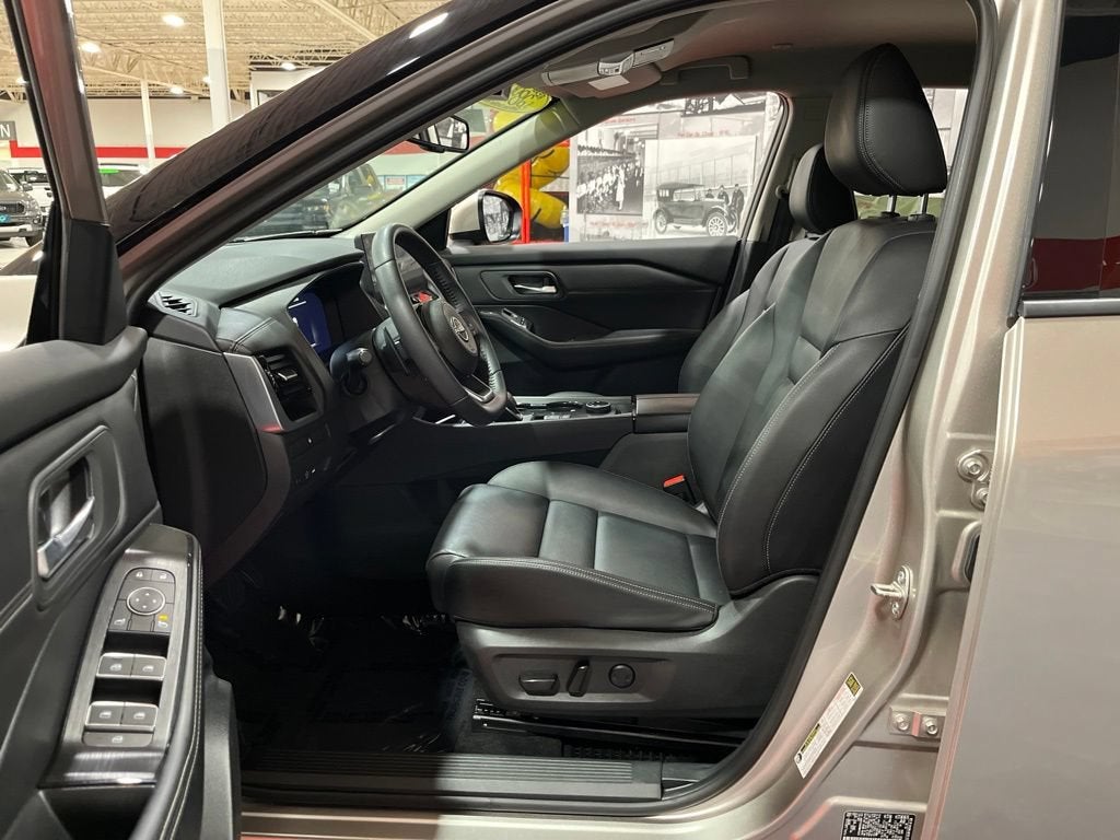 2024 Nissan Rogue SL Intelligent AWD