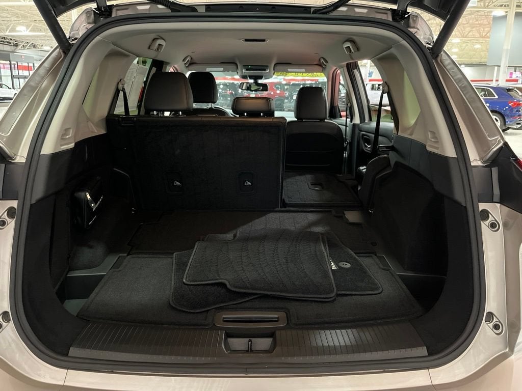 2024 Nissan Rogue SL Intelligent AWD