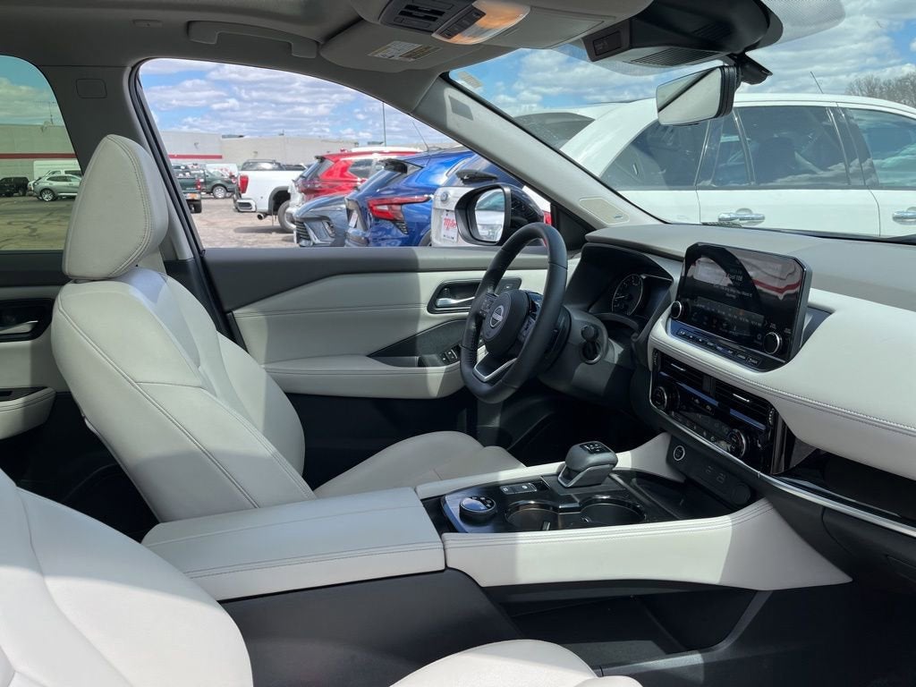 2023 Nissan Rogue SL Intelligent AWD