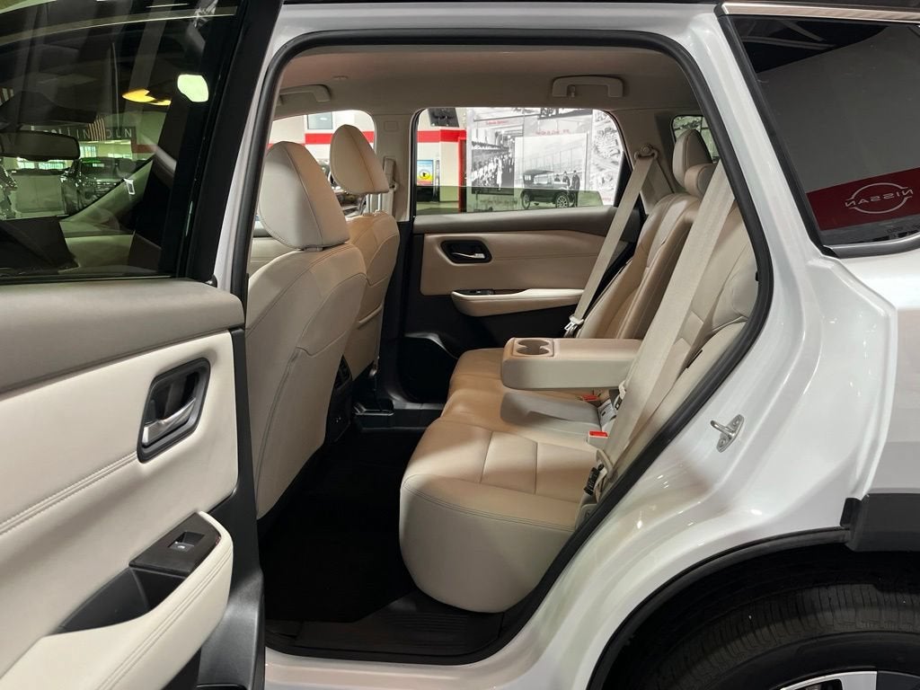 2025 Nissan Rogue SL Intelligent AWD