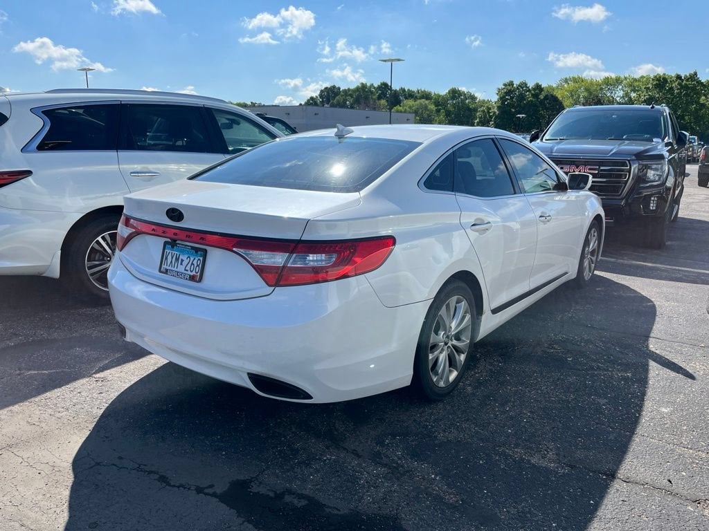 2012 Hyundai Azera 4dr Sdn