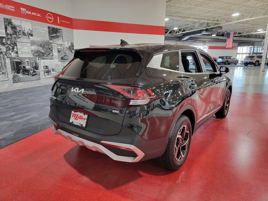 2023 Kia Sportage LX