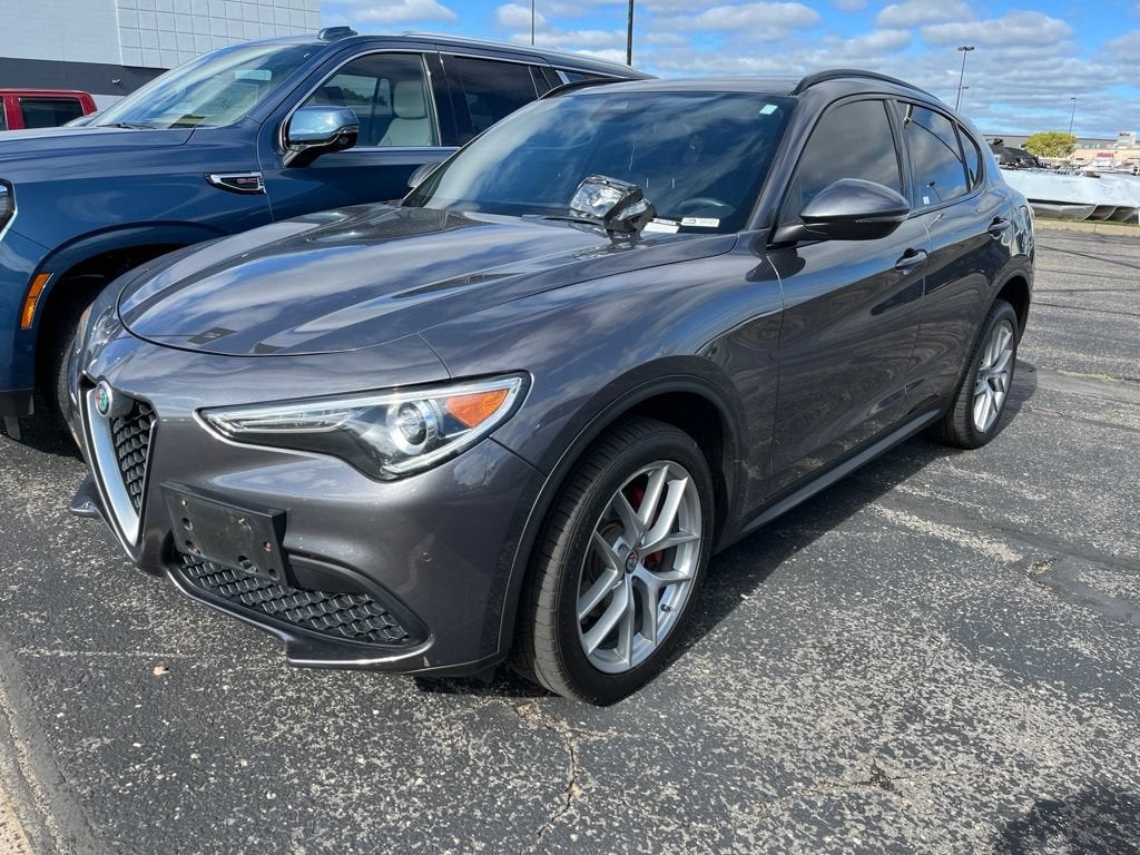 2018 Alfa Romeo Stelvio Ti Sport