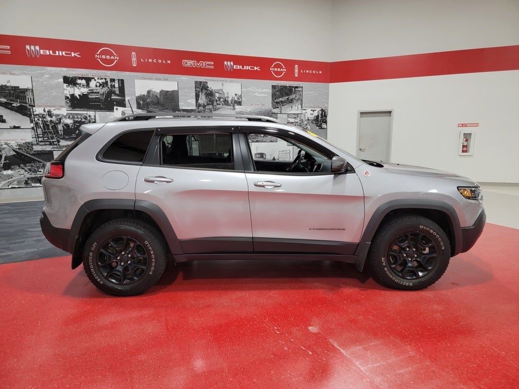 Used 2021 Jeep Cherokee Trailhawk with VIN 1C4PJMBX9MD230941 for sale in St. Cloud, Minnesota