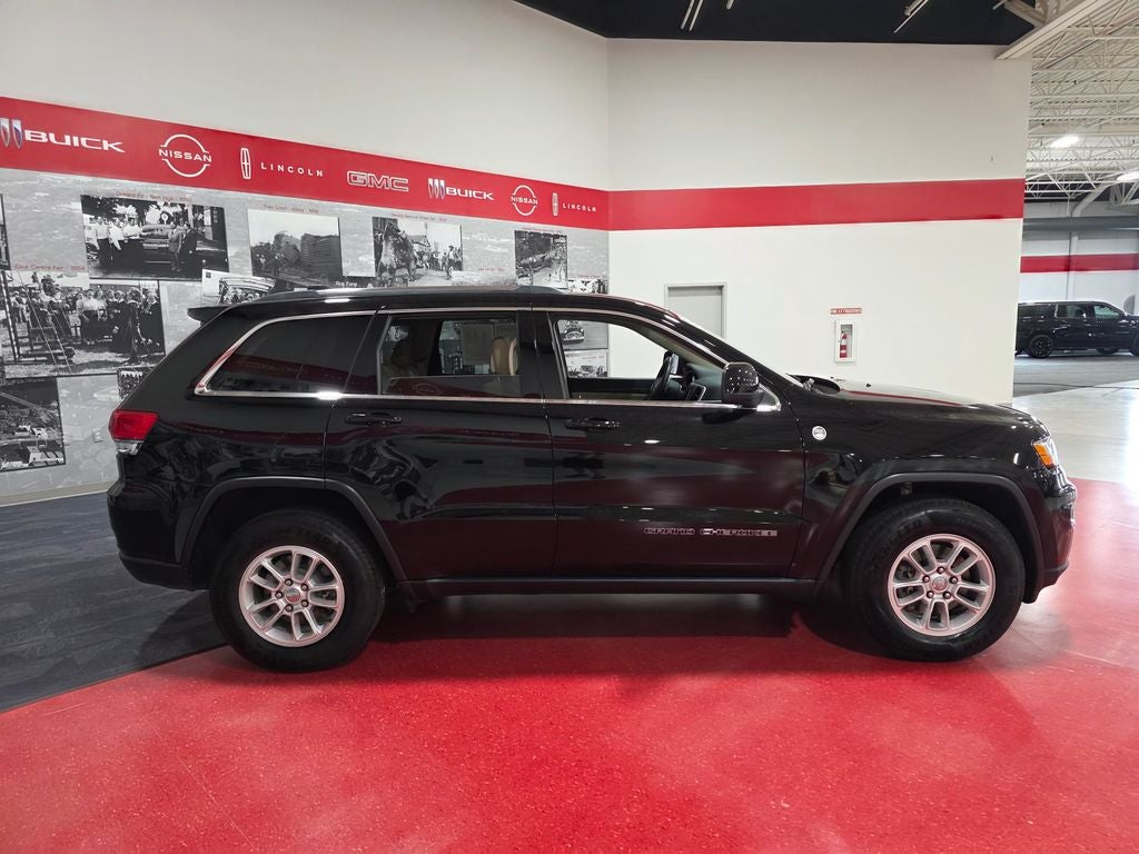2019 Jeep Grand Cherokee Laredo E