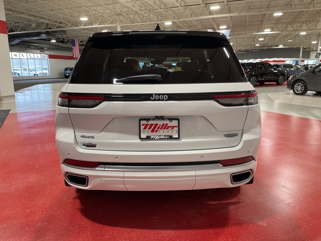 2024 Jeep Grand Cherokee Summit