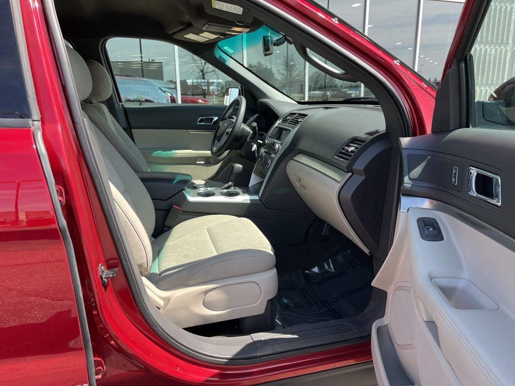 2013 Ford Explorer Base