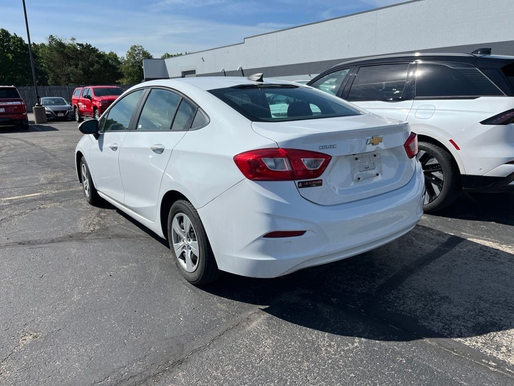 2017 Chevrolet Cruze LS