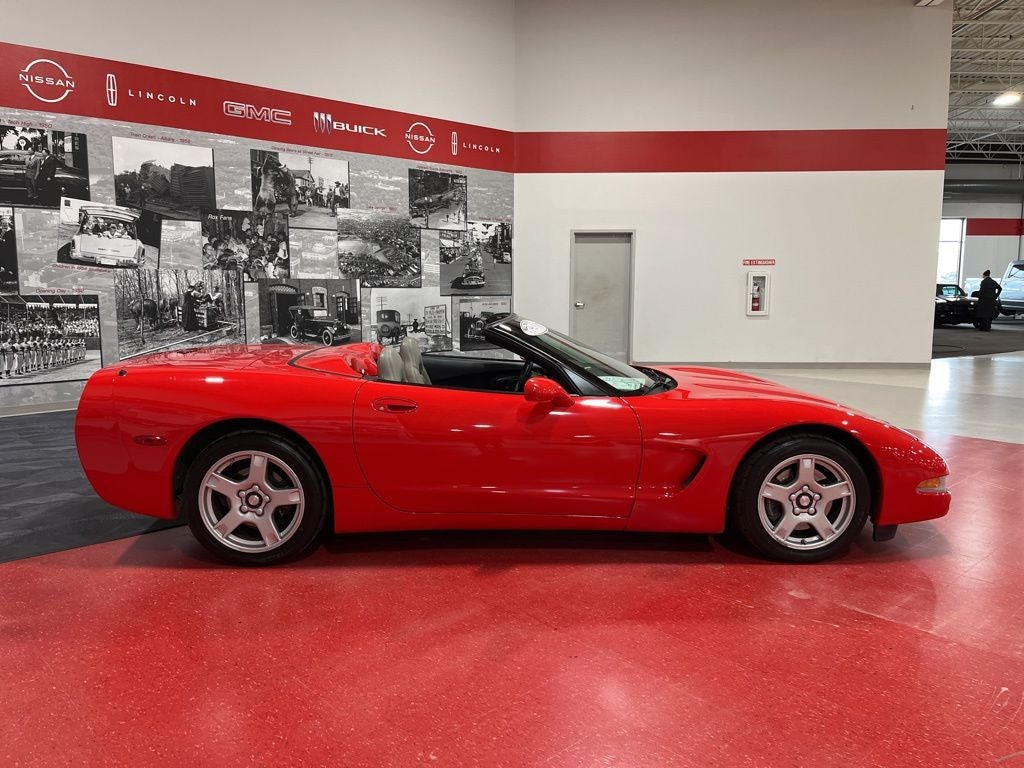 1999 Chevrolet Corvette Base