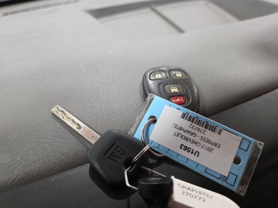 2017 Chevrolet Express 3500 LT Passenger