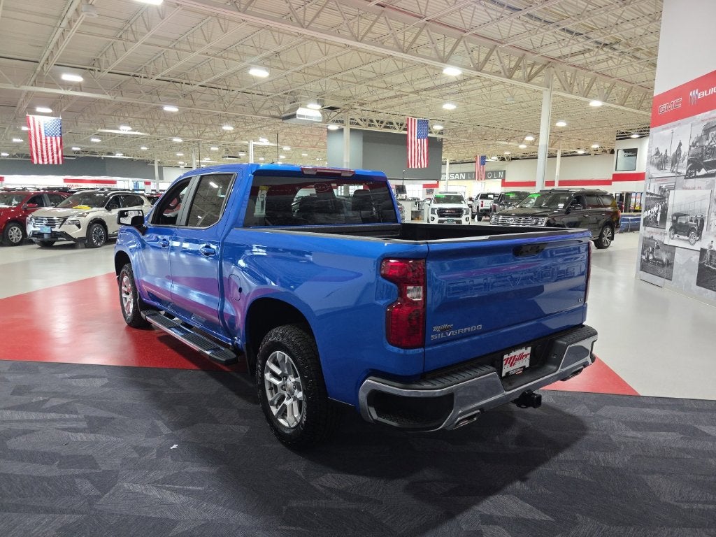 2026 Chevrolet Silverado 1500 LT LT1