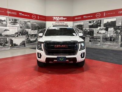 2023 GMC Yukon AT4