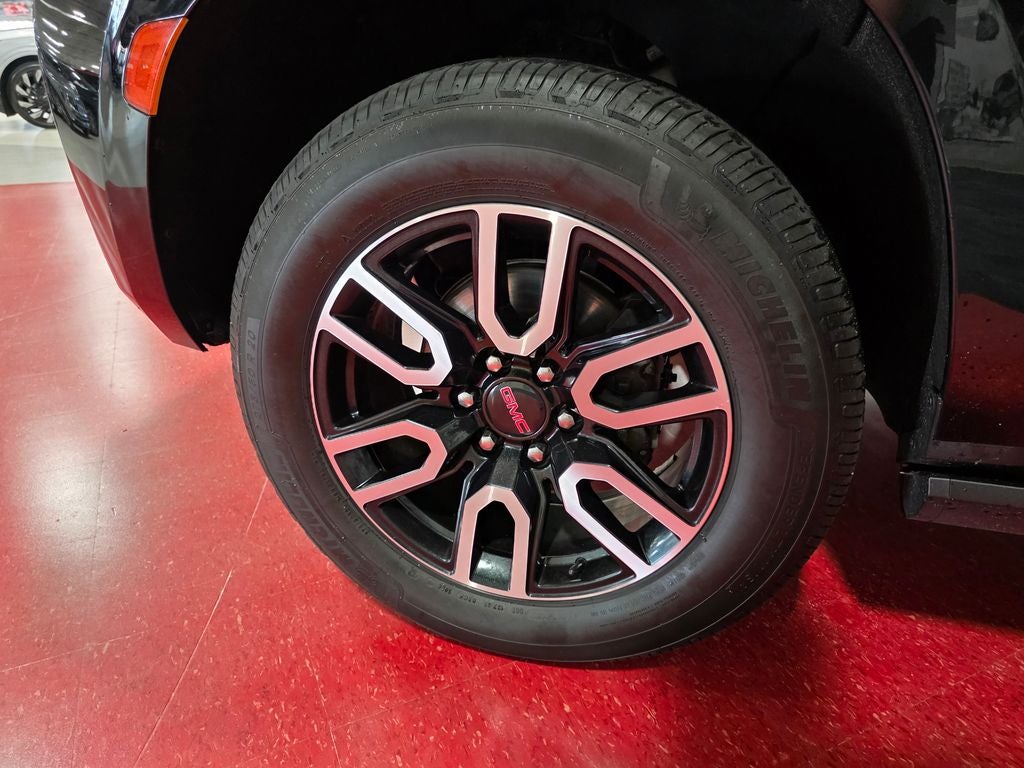 2021 GMC Yukon XL AT4