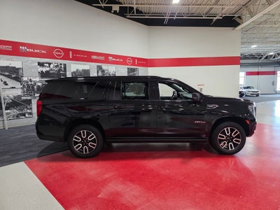2021 GMC Yukon XL AT4