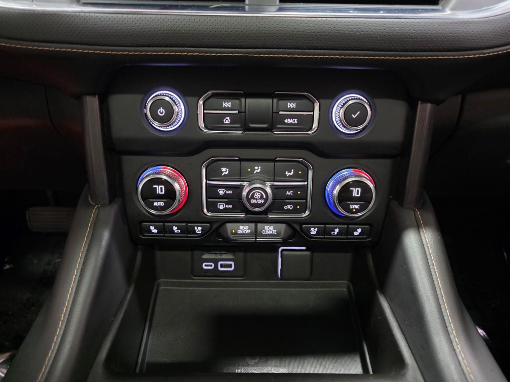 2021 GMC Yukon XL AT4