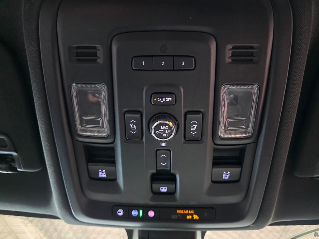 2021 GMC Yukon XL AT4