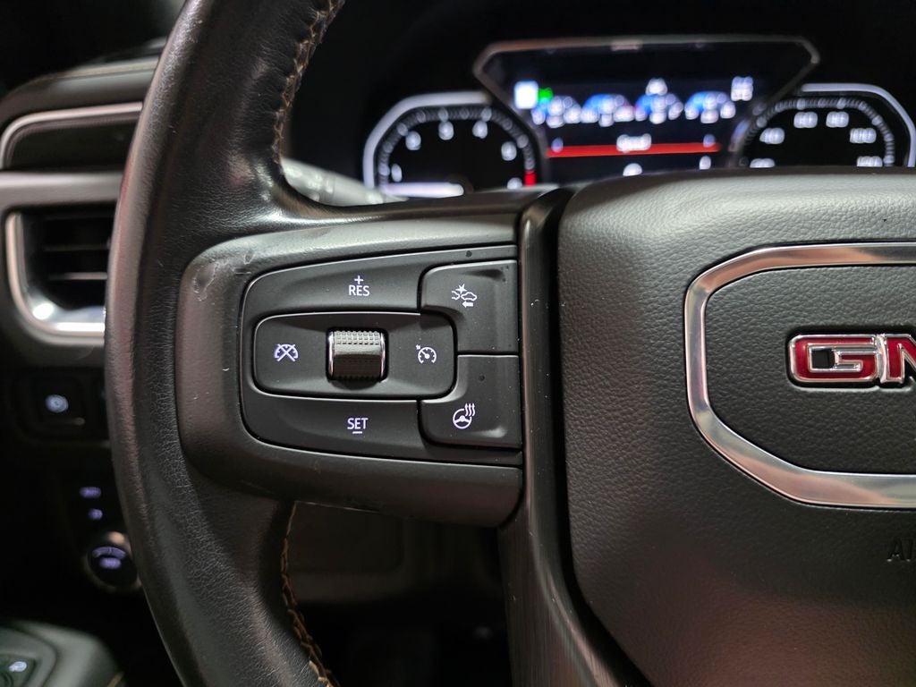 2021 GMC Yukon XL AT4