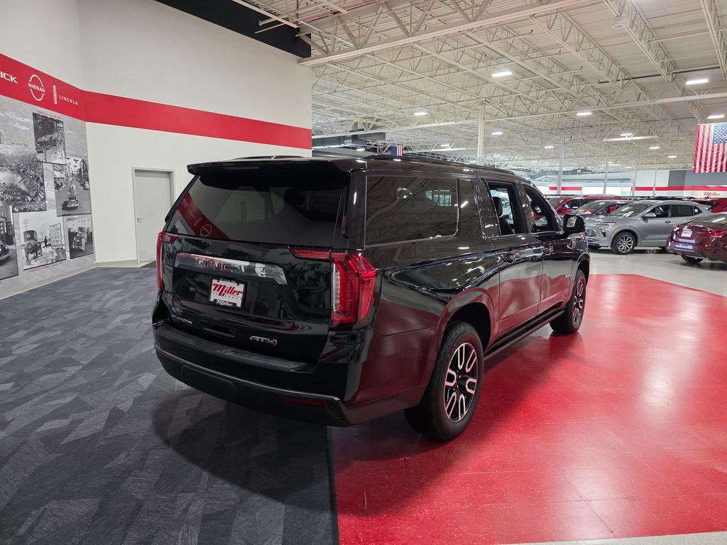 2021 GMC Yukon XL AT4