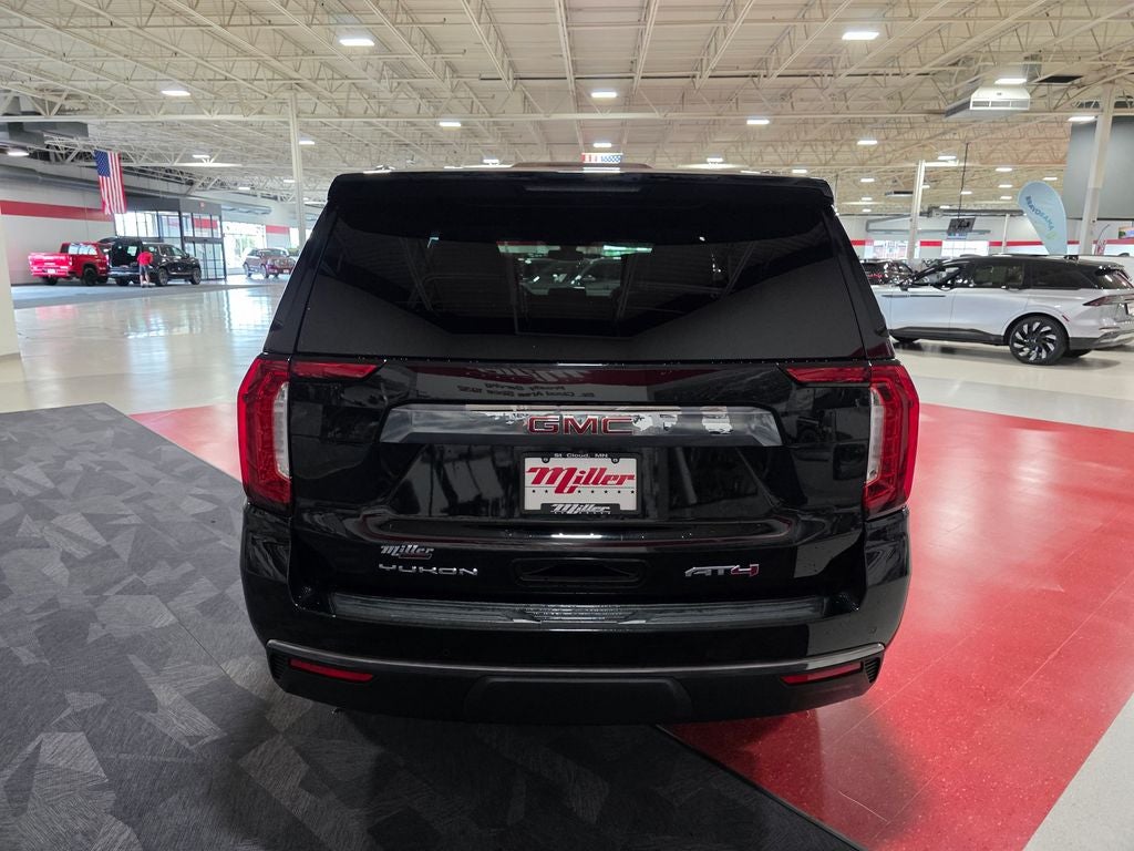 2021 GMC Yukon XL AT4