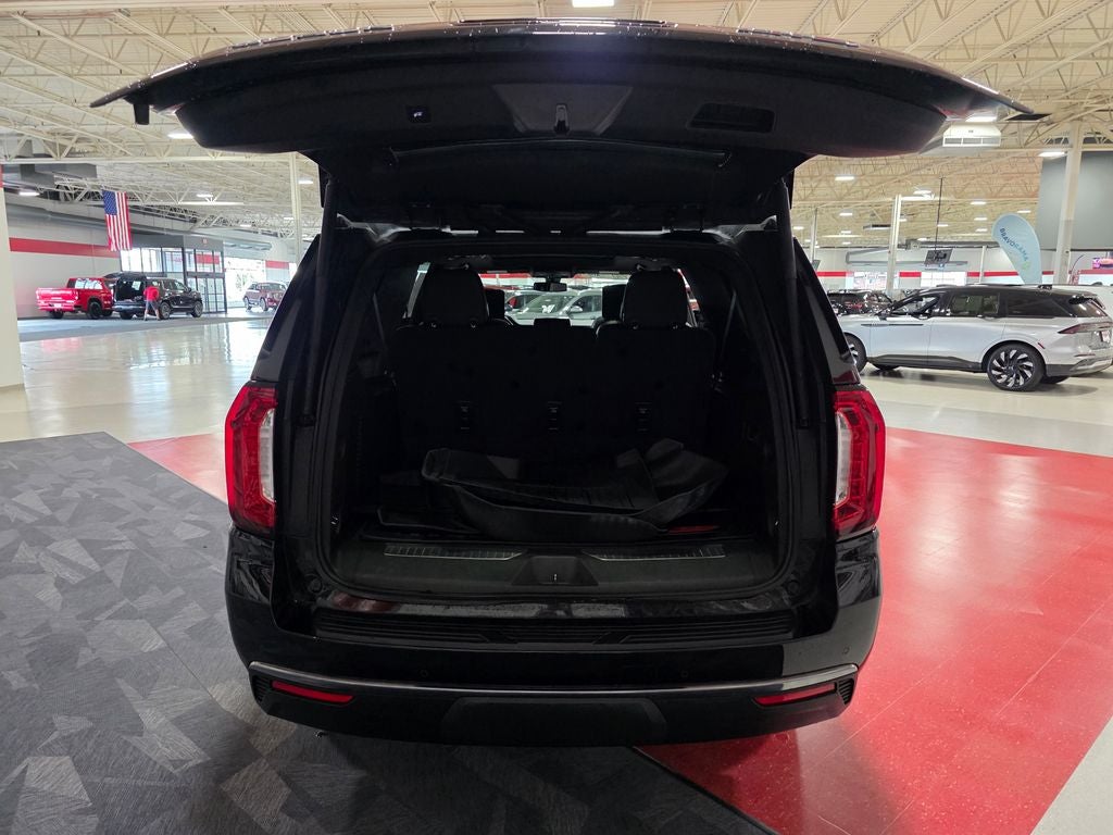 2021 GMC Yukon XL AT4