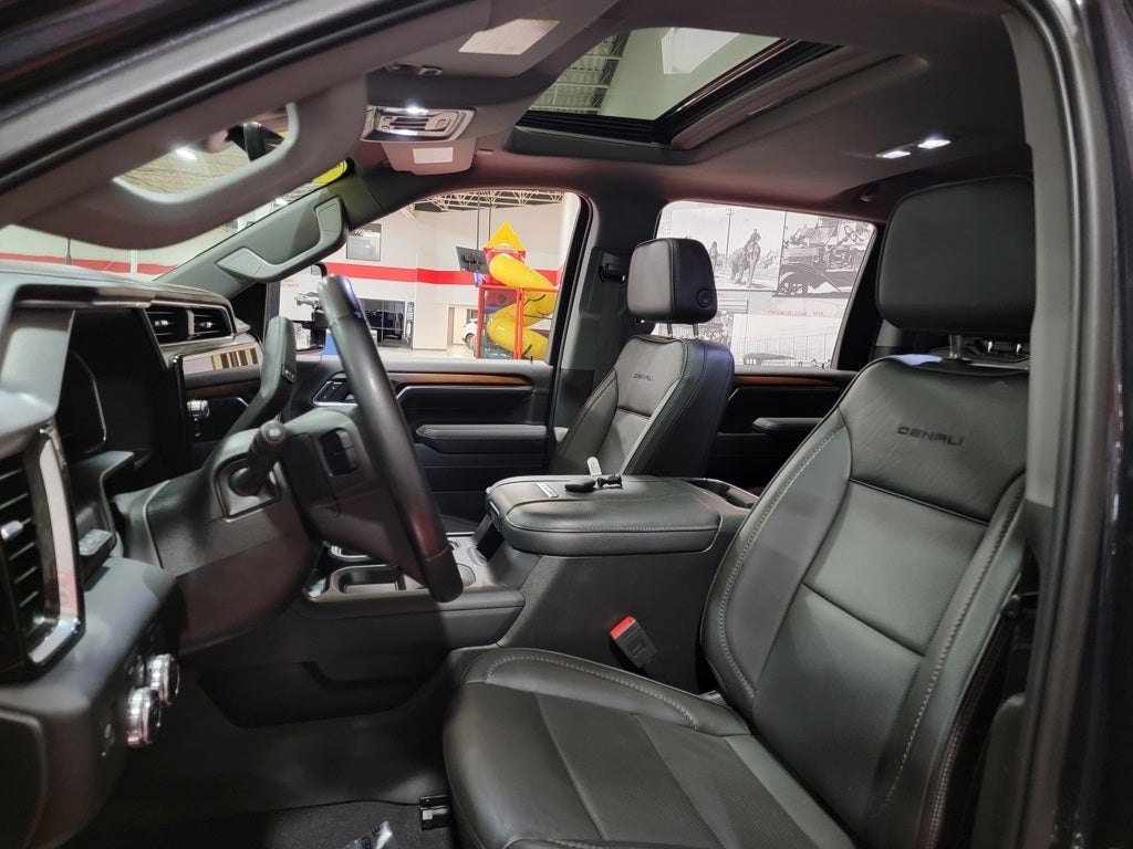 2024 GMC Sierra 3500HD Denali