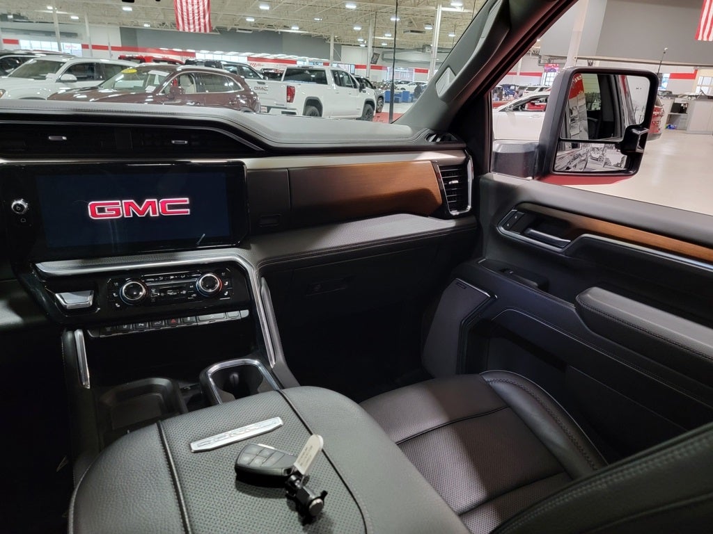 2024 GMC Sierra 3500HD Denali