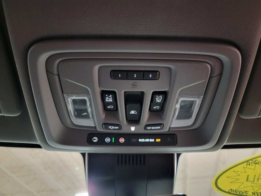 2024 GMC Sierra 3500HD Denali