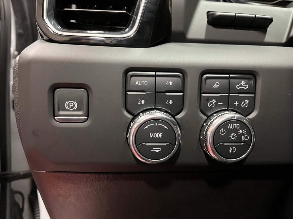 2025 GMC Sierra 3500HD Denali