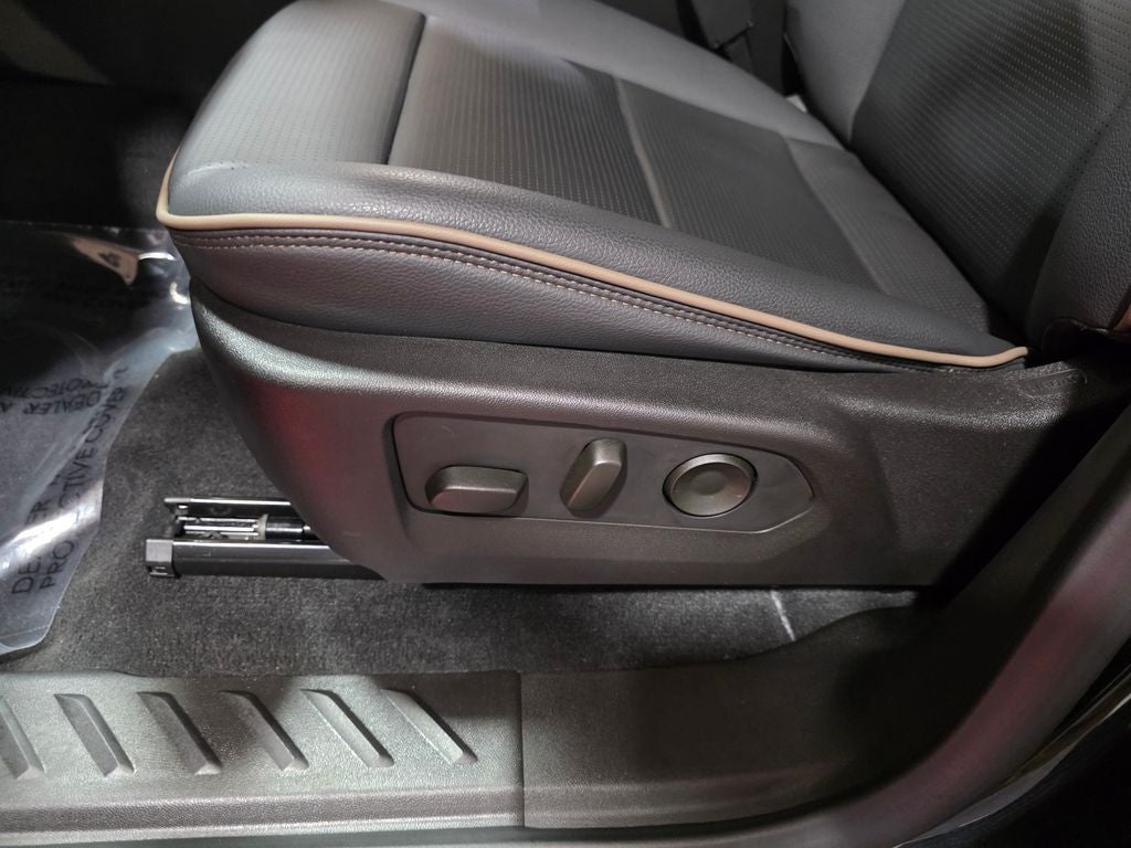2024 GMC Canyon Denali