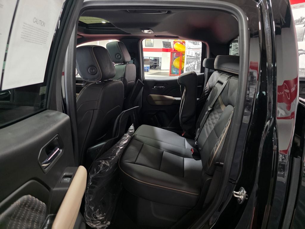 2024 GMC Canyon Denali