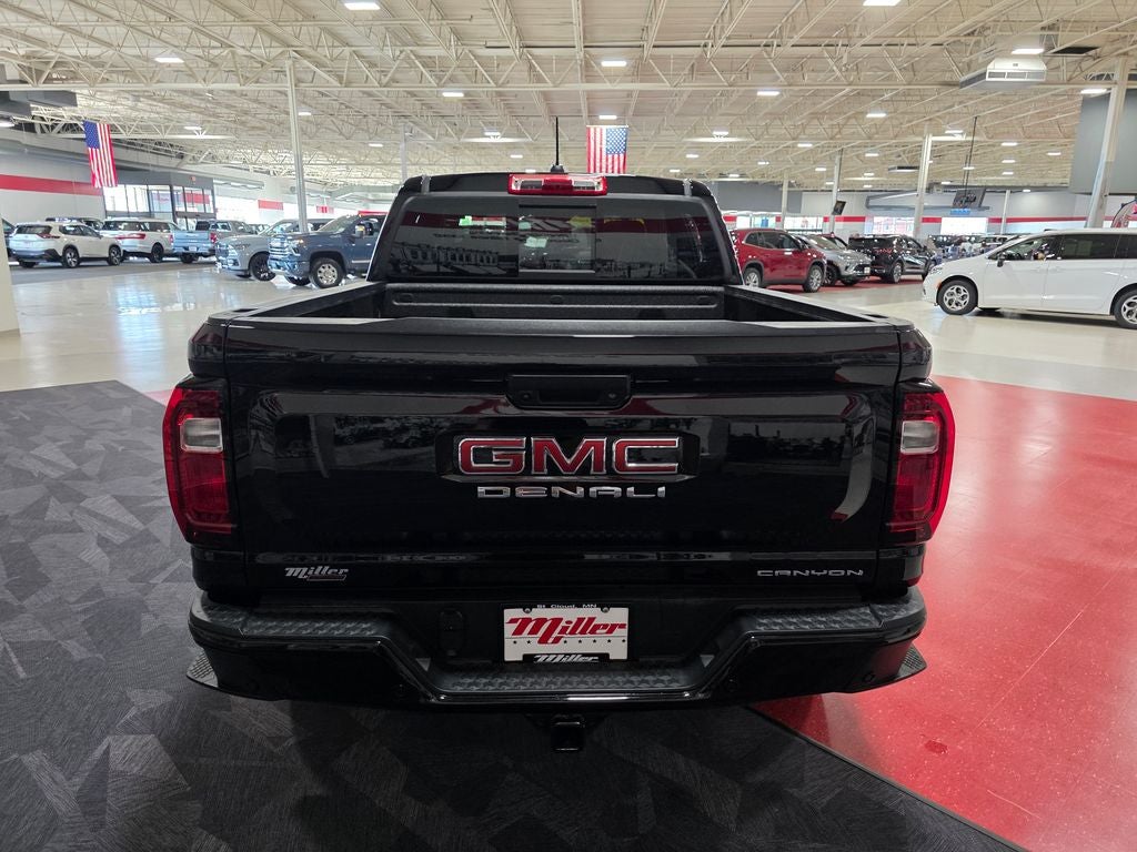 2024 GMC Canyon Denali