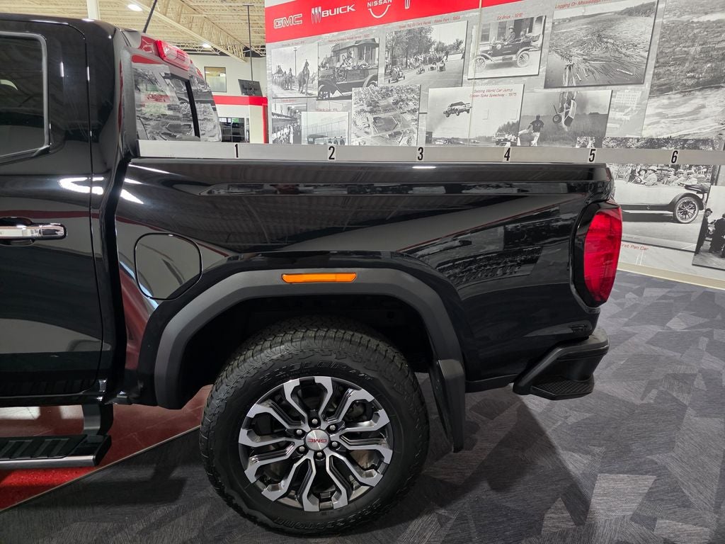 2024 GMC Canyon Denali
