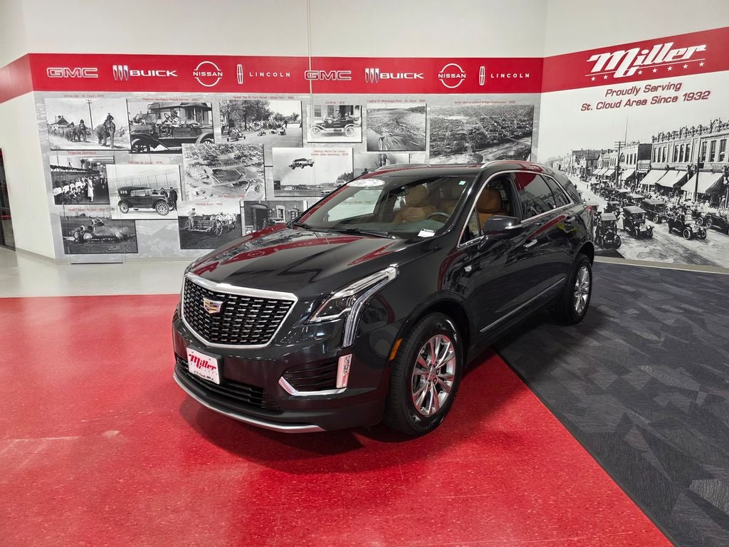 2020 Cadillac XT5 Premium Luxury