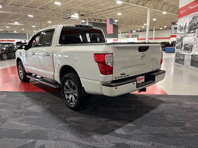 2017 Nissan Titan SL Carbravo Certified