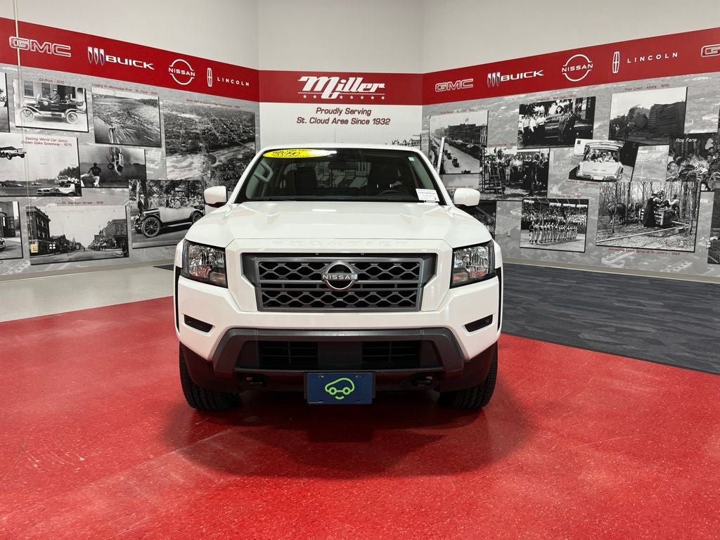 2023 Nissan Frontier SV