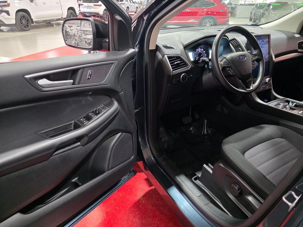 2024 Ford Edge SE Carbravo Certified