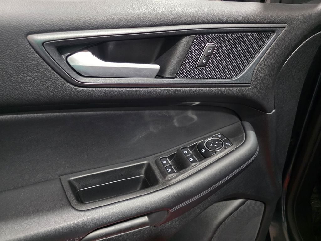 2024 Ford Edge SE Carbravo Certified